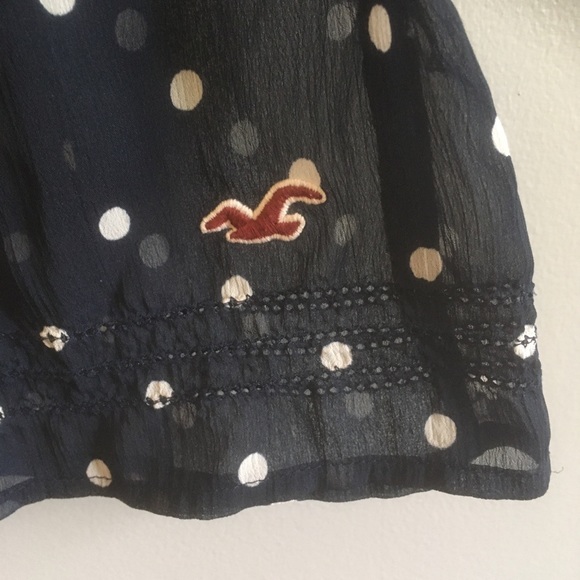 SALE ⚡️3/20⚡️ Hollister polka dot top - Picture 3 of 5